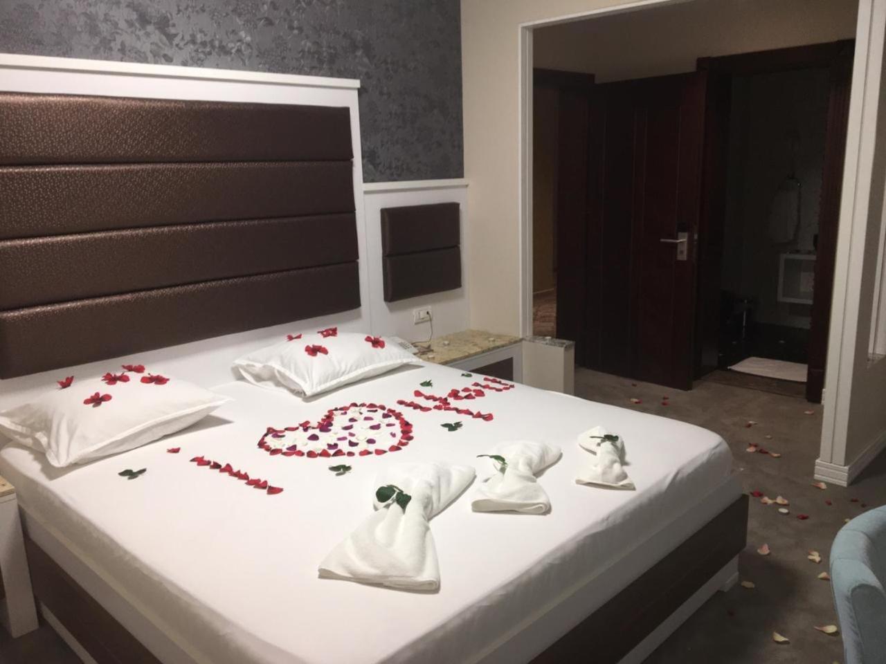 Hotel Admiral Prizren Exterior foto