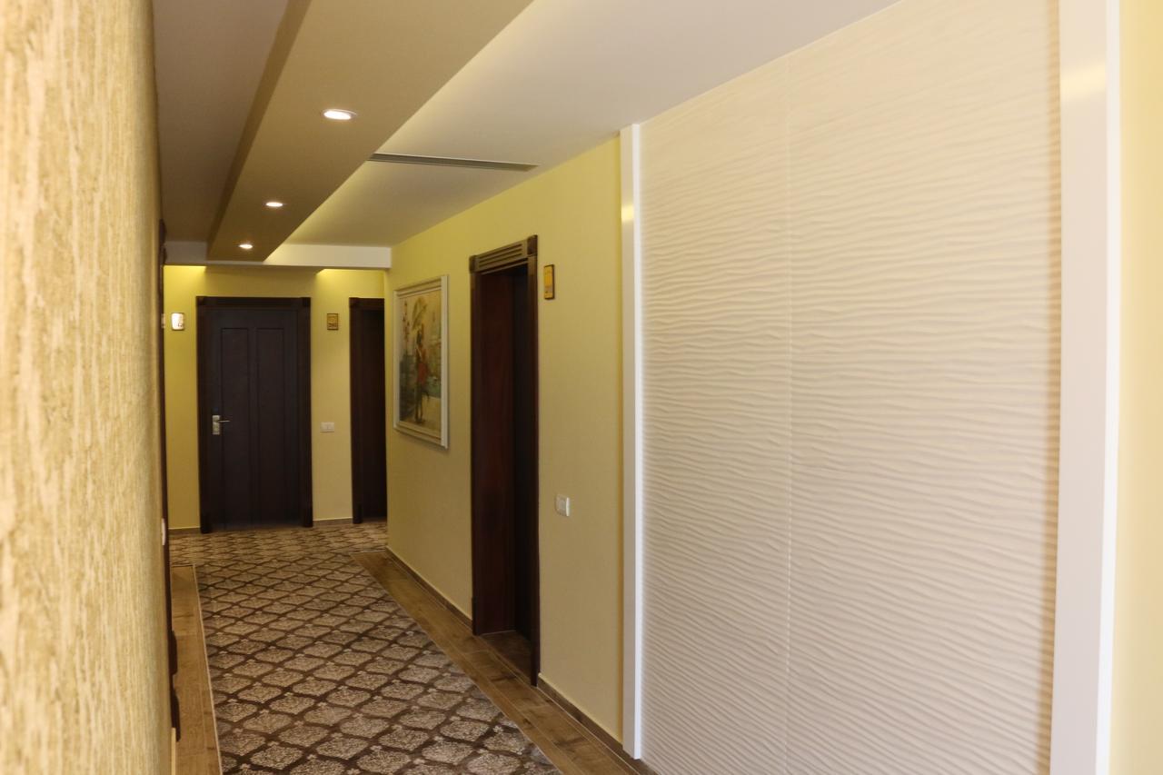 Hotel Admiral Prizren Exterior foto