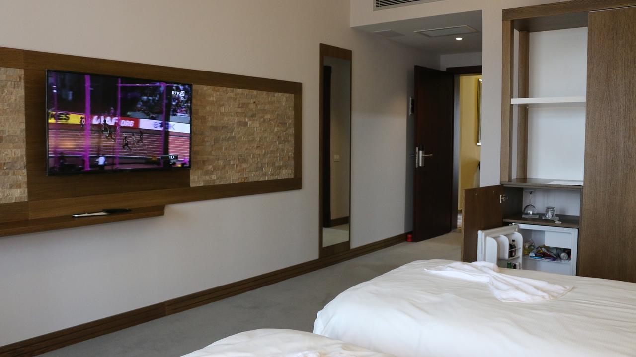 Hotel Admiral Prizren Exterior foto